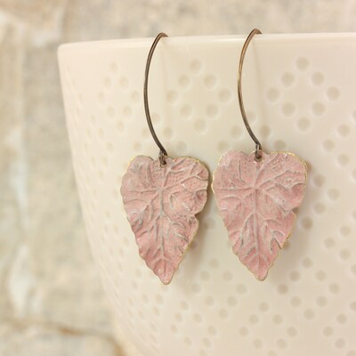 Metal Leaf Earrings with Gilt Edges and Textured Veins - image5